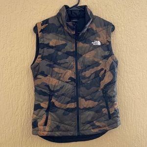 Camouflage Northface vest